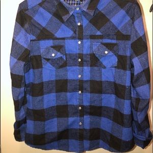 black and blue flannel